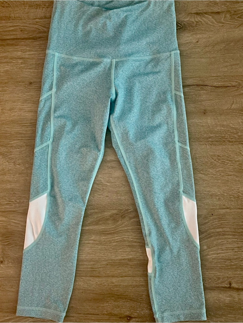 ZYIA Active XS Teal Angle Block Light n Tight Capri Leggings 22"